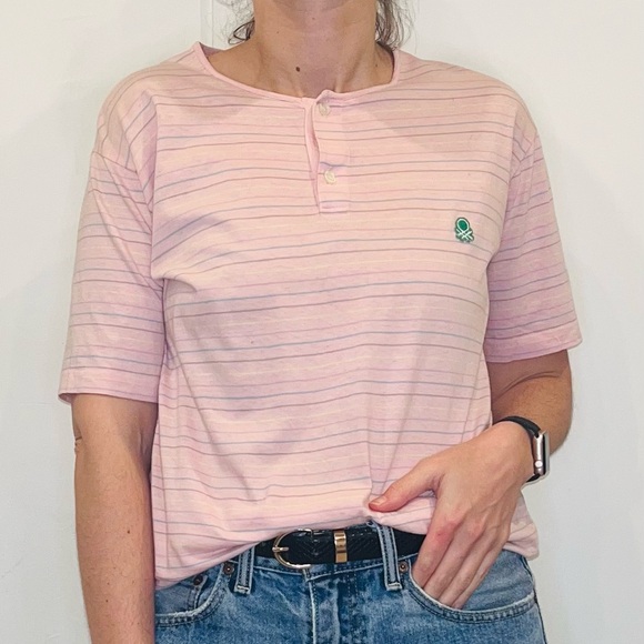 Vintage Benetton T-shirt - Picture 2 of 11